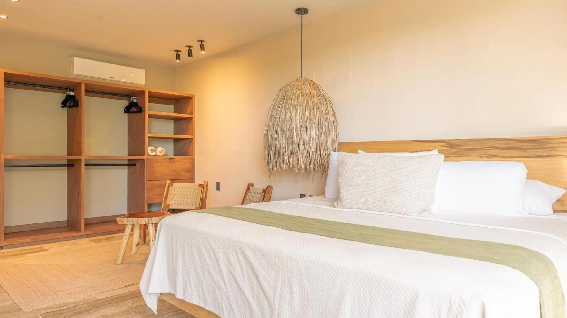 Dossantas Wellness & Jungle Retreat By Bt Homes Tulum Mexico